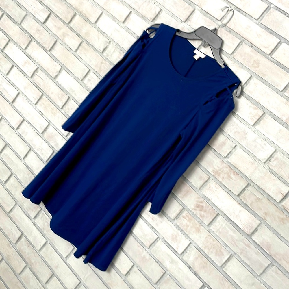 🔵Cold Shoulder Swing Dress🔵